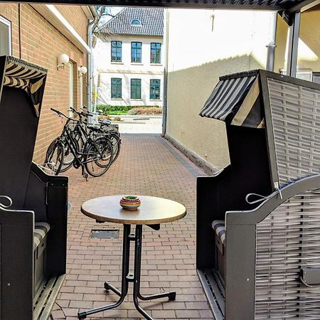 Hotel Drostenhof Garni Esens Eksteriør bilde
